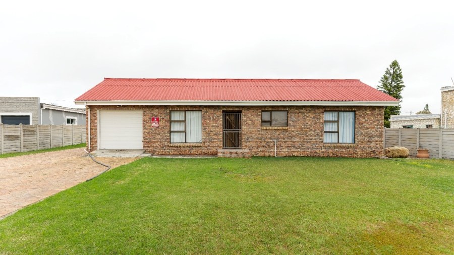 3 Bedroom Property for Sale in Struisbaai Western Cape